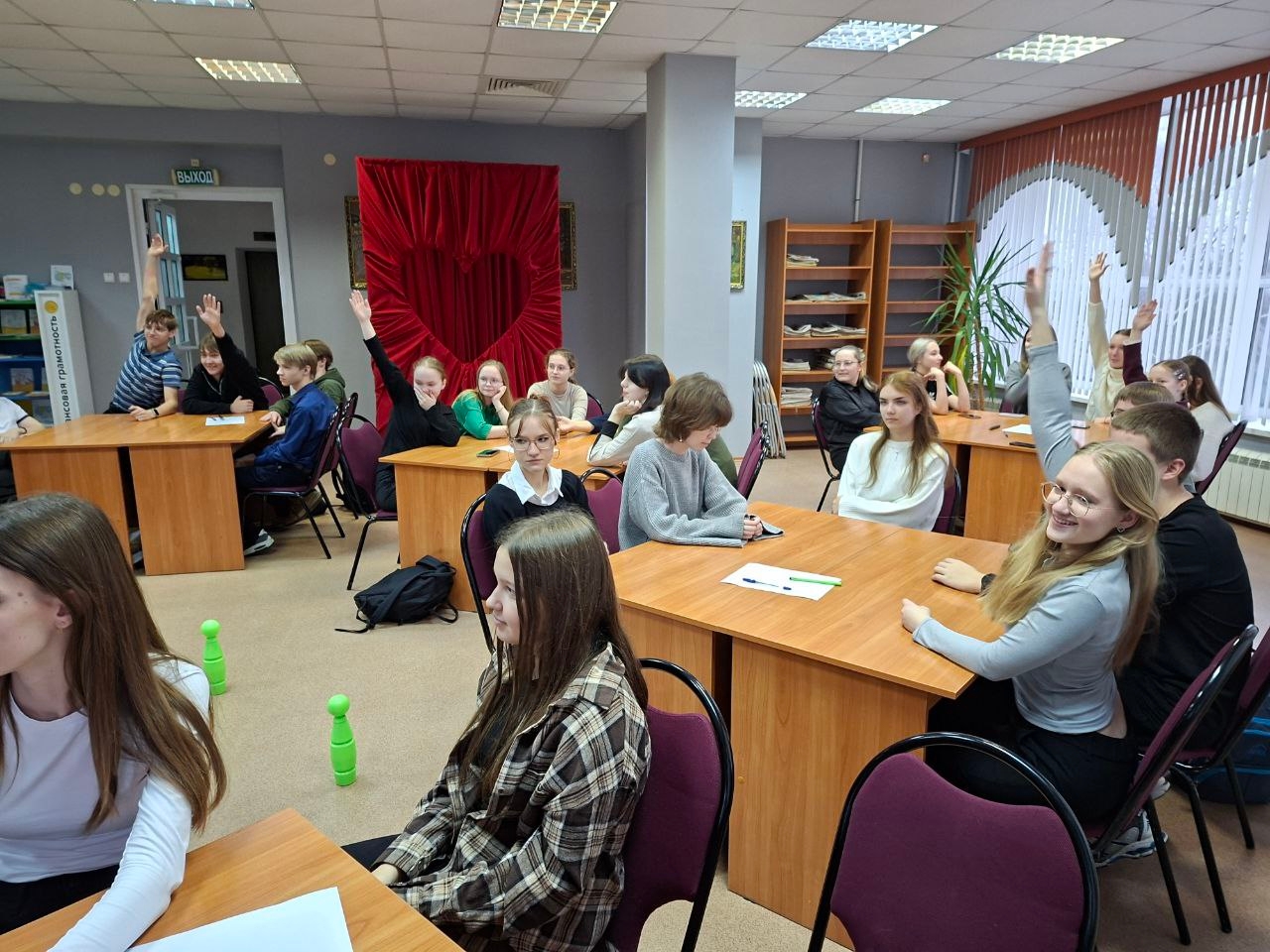 Литературная программа «Мороз» (12+) Литературная программа «Мороз» (12+)