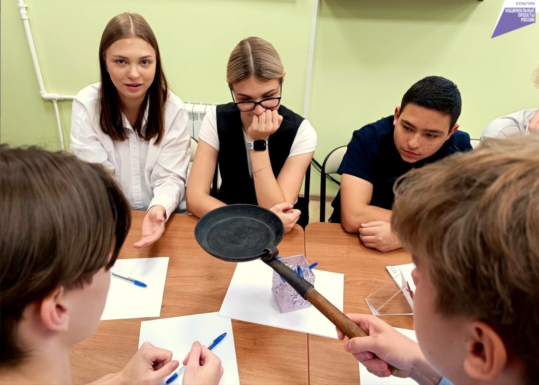 Библиотурнир «Включи суперразум» (12+) Библиотурнир «Включи суперразум» (12+)