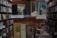 Книжная выставка «Читая Чехова, вы познаёте жизнь!» (12+)