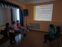 Слайд-путешествие «Мы все такие разные, а Родина у нас одна – Россия!» (6+)