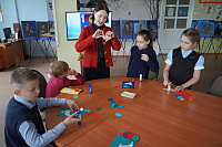 Мастер-класс «Первомай шагает по планете» (6+)