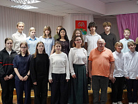 Проект «Созидатели Новомосковска – люди разных профессий». Встреча «Мир детства под крылом воспитателей» (12+)