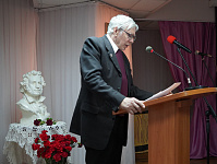 Праздник-конкурс исполнителей (чтецов и певцов) духовных произведений «Немеркнущий Свет» (0+)