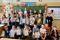 Познавательный час «Человек читающий»  (6+)