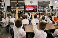 Мастер-класс «Гвоздика – символ Победы!» (6+)