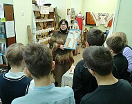 Тематическая экскурсия «Женское рукоделие и мужские ремесла» (6+)
