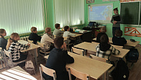 Историко-патриотический час «Вновь в единстве с Россией» (6+)