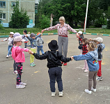 Спортивно-игровая программа «Я, ты, он, она – вместе дружная семья» (6+)