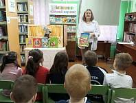 Экскурсия «Каждому человеку путь открыт в библиотеку» (6+)