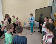 Спортивно-игровой час «Страна улыбок и веселья» (6+)