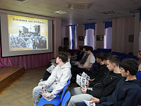 Урок памяти «Подвиг твой, Ленинград, будет жить в веках!» (12+)