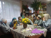 Познавательная беседа «В платке цветном вся русская душа» (12+)