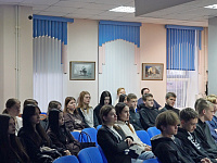 Час истории «Меч в руке, уста с молитвой…» (12+) 