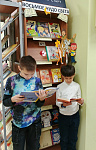 Книжная выставка «Восьмое чудо света» (6+)