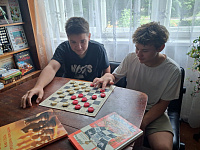 Библиоэкскурсия «Здесь читают, учатся, играют» (6+)